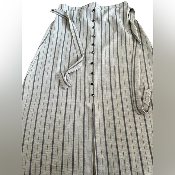 NYCC Beige Striped A-Line Midi Skirt with Tie and button Front - Picture 2 of 7